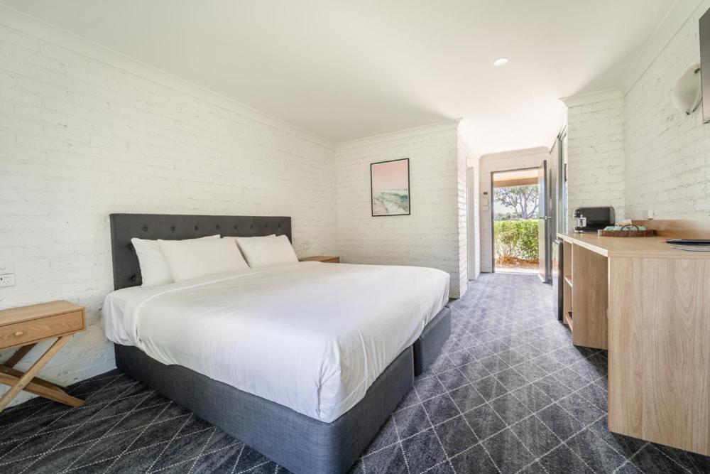 Lakeview Hotel Motel Shellharbour Dış mekan fotoğraf