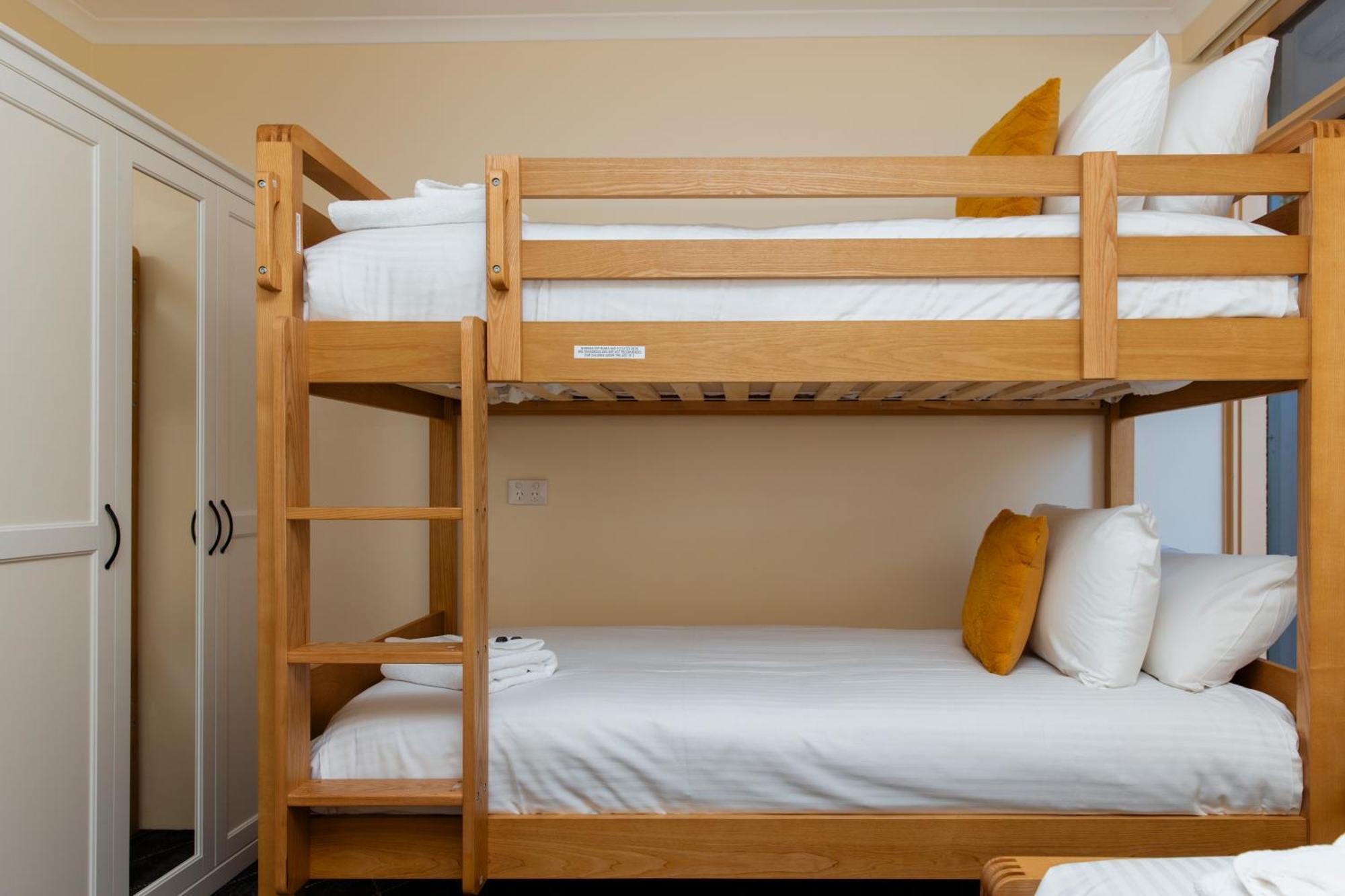 Lakeview Hotel Motel Shellharbour Dış mekan fotoğraf